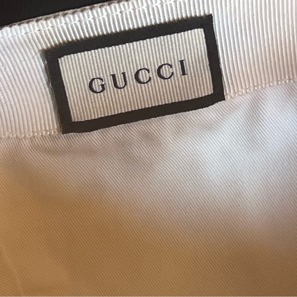 GUCCI WHITE GG HAT W/BOX - Picture 8 of 16